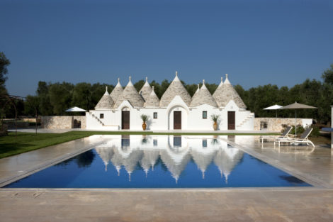 Villa Serena Luxury trulli with pool near Ostuni