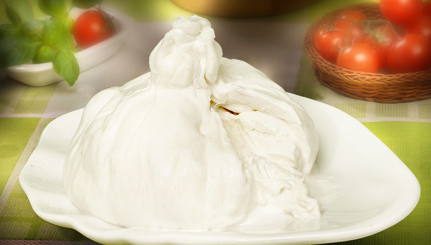 Burrata cheese, puglia