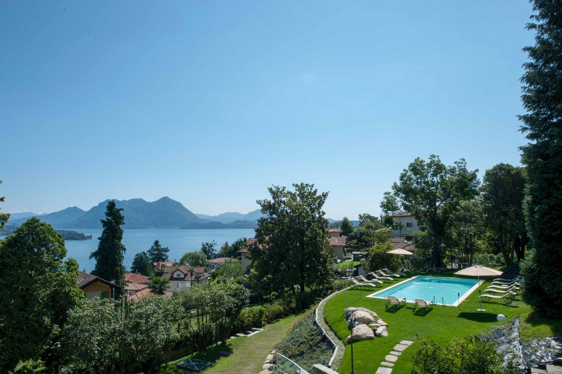 garden and pool near the lake 