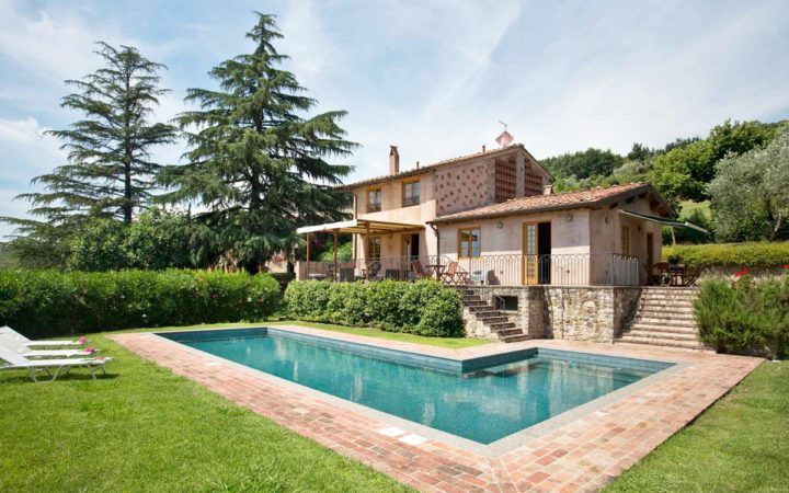 Top 3 Villas in Tuscany with Panoramic views - Aria Journeys